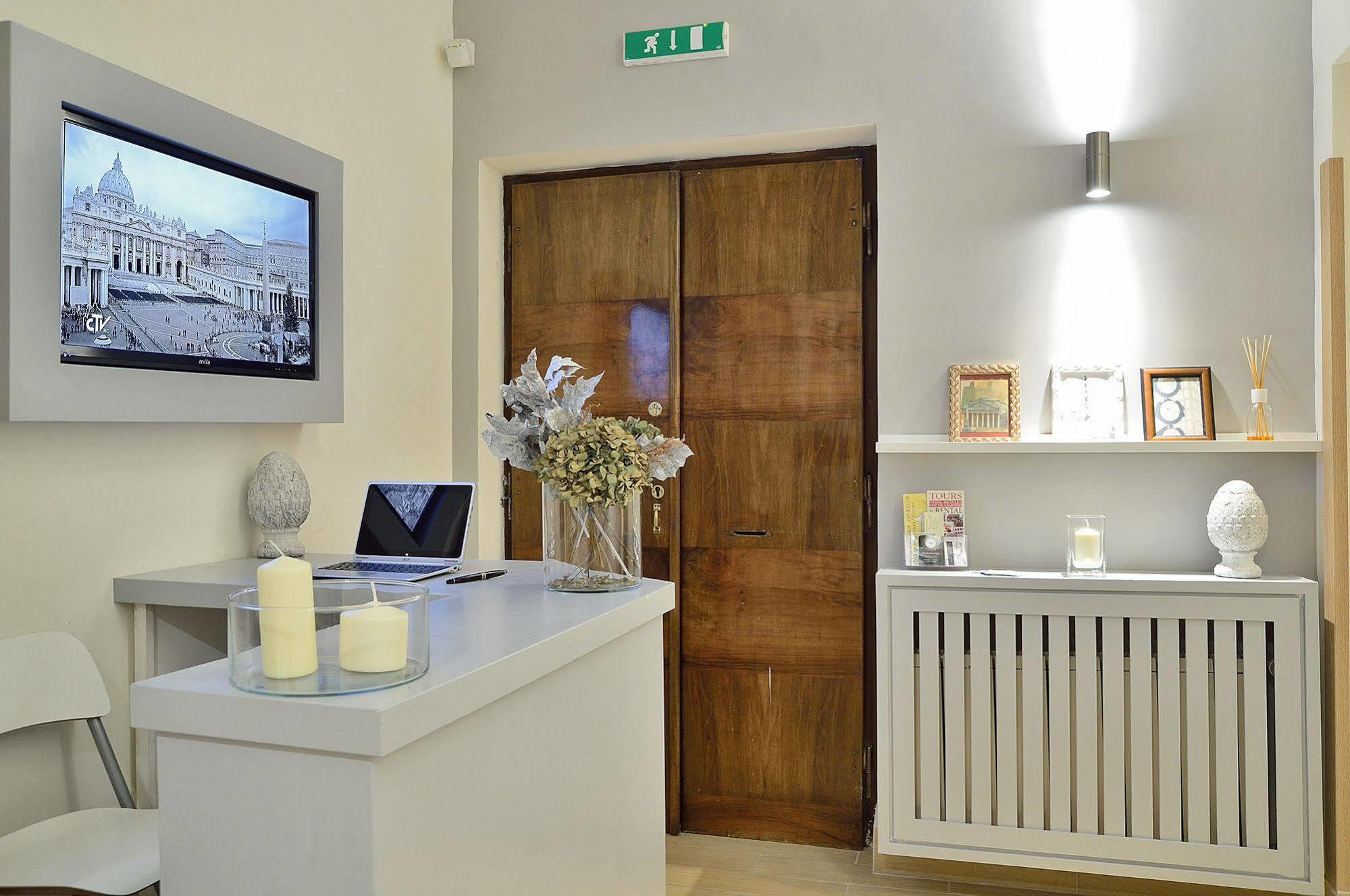 94Rooms Vatican Guest House - Vigliena Řím Exteriér fotografie
